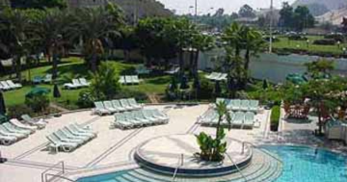 mercure-sphinx-6a156a33f034d2f2.jpeg