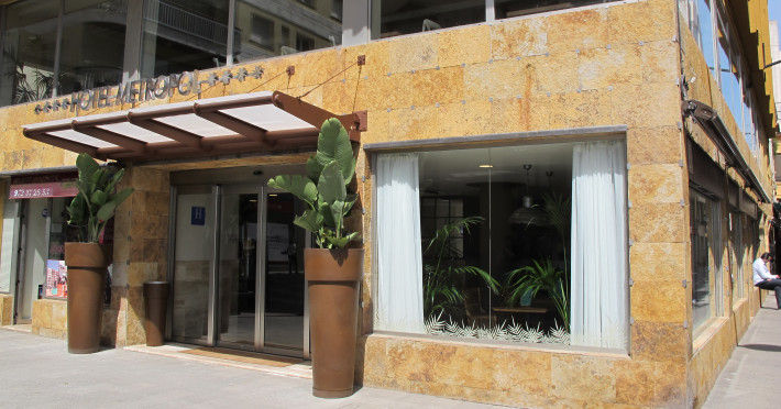 metropol-hotel-cde779f471c1f63c.jpeg