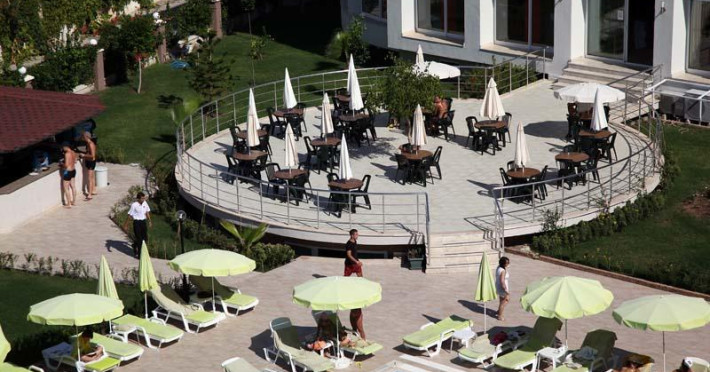 mg-hotels-white-lilyum-hotel-5f3dac00e327ee5b.jpeg