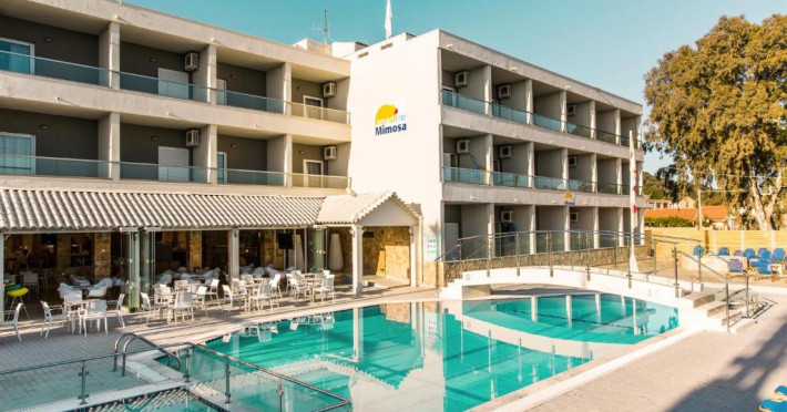 Mimosa Hotel