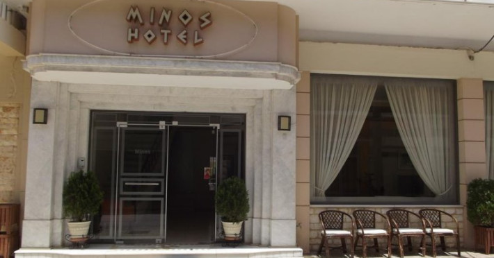 minos-hotel-3968d5bbf0d6a9dd.jpeg