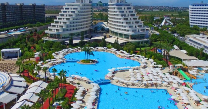 miracle-resort-hotel-5a973b7ed74368ba.jpeg