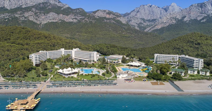 mirage-park-resort-hotel-892bb5aa23009836.jpeg