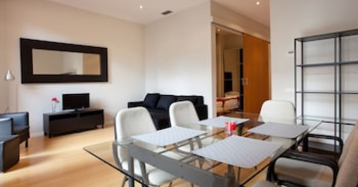 modern-center-apartments-b78abc617d0ae99d.jpeg