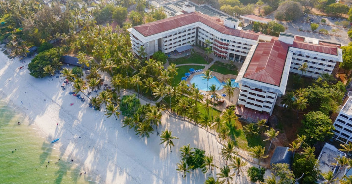 mombasa-continental-resort-56ac84b57d5122be.jpeg