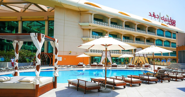 movenpick-grand-al-bustan-dubai-cc9aad88203ab1e4.jpeg