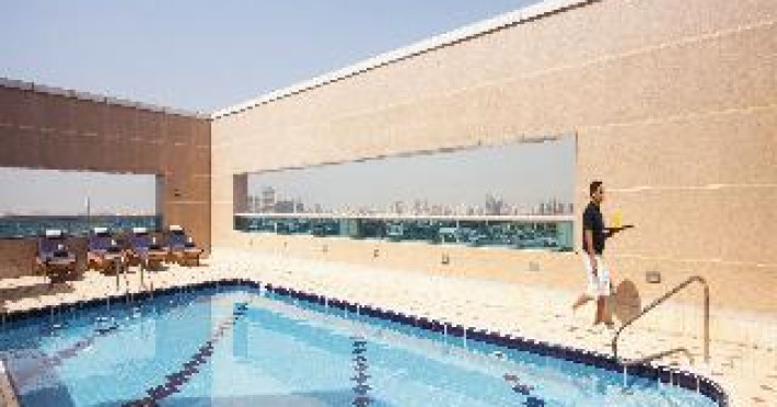 movenpick-hotel-apartments-bur-dubai-45cc2e7d6f973820.jpeg