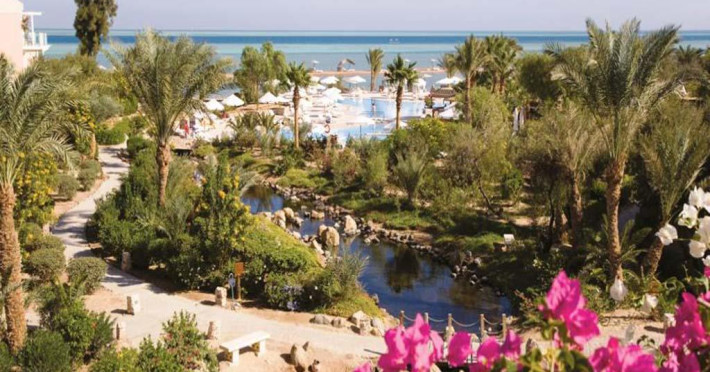 movenpick-resort-el-gouna-853c1f5688c9a7c6.jpeg