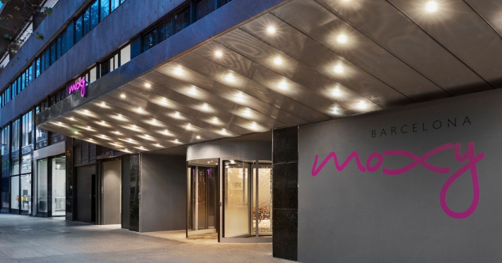 moxy-barcelona-2d57bf9e39a0ffb0.jpeg