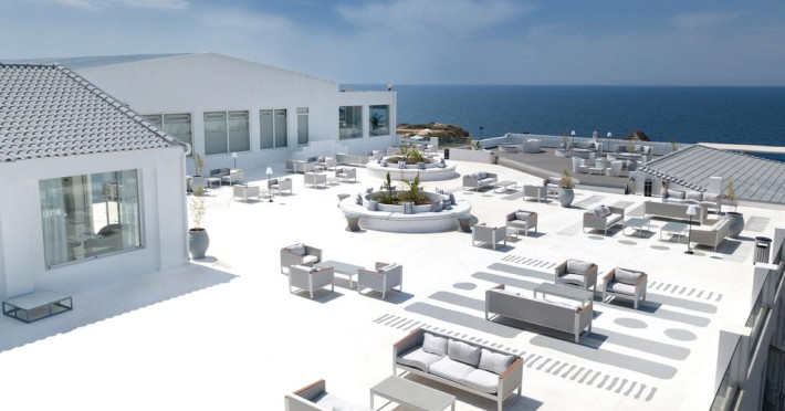 mr-mrs-white-crete-lounge-resort-spa-ex-cretan-pearl-reso-762504b8d71bef3a.jpeg