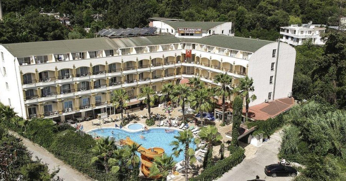 ms-palace-hotel-exarmir-palace-4-c9aadf7af17eb21d.jpeg