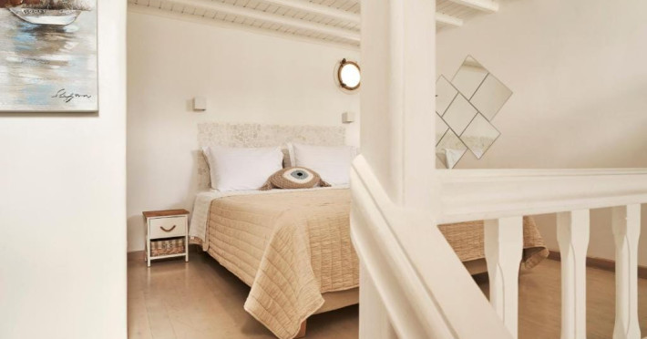 mykonos-city-maisonette-3c8c2288e2ad1c77.jpeg