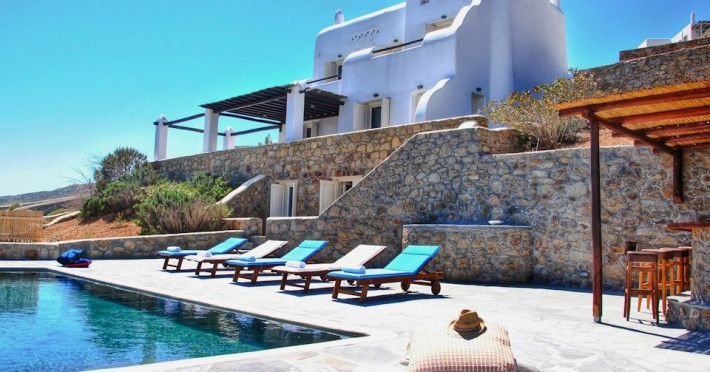 mykonos-greece-holidays-2d136e07cc0f17a3.jpeg