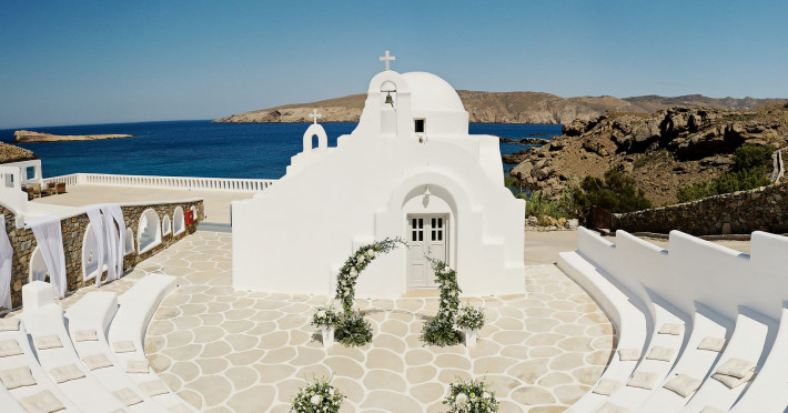 mykonos-lolita-a-grecotel-resort-to-live-c28e6b33f1a196a9.jpeg