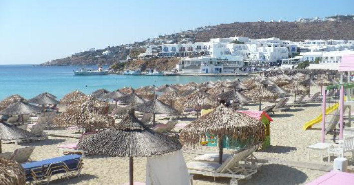 mykonos-palace-da41fe083b330f81.jpeg