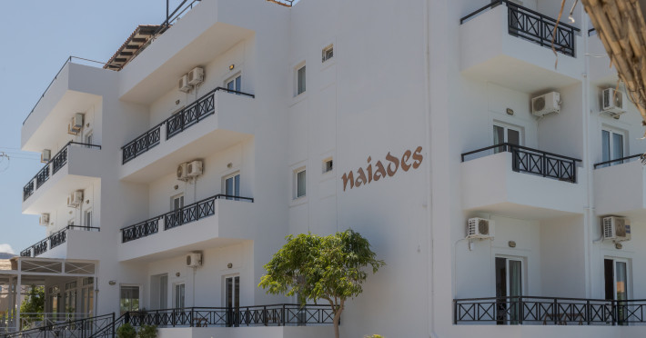 naiades-hotel-1f95ffe1ac9e9fa2.jpeg