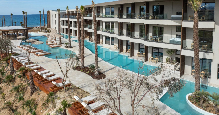 nalu-resort-spa-adults-only-16-e63d62a9ca2f9345.jpeg