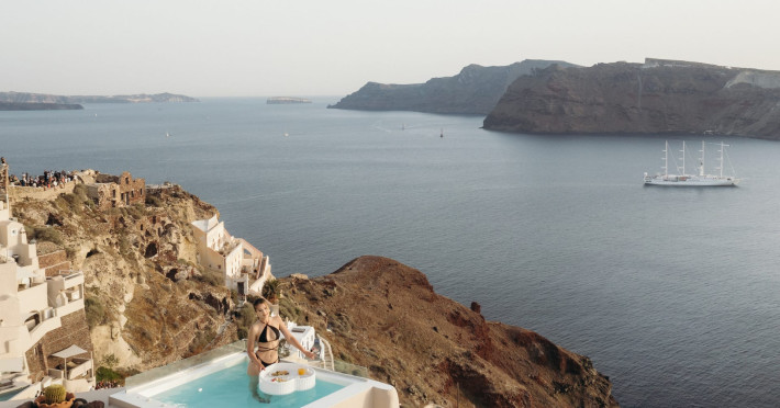 nano-oia-villa-e1e0f78ed29ae107.jpeg