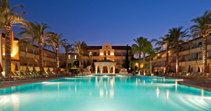 napa-plaza-hotel-adults-only-40826b83426f73f9.jpeg