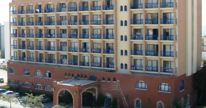 Navarria Hotel