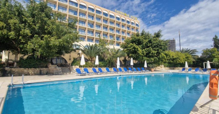 navarria-hotel-c8a8b35ce7a9480b.jpeg
