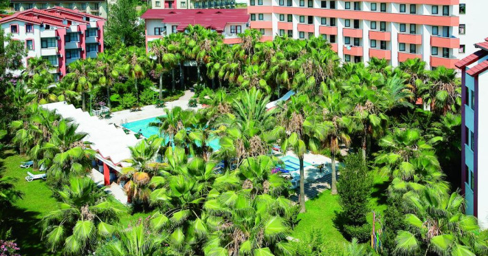 nergos-garden-hotel-5ee9653e8c9d7dea.jpeg