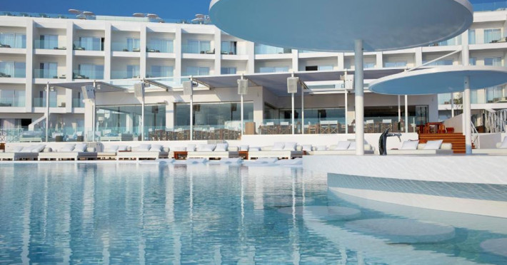 nikki-beach-resort-and-spa-porto-heli-ae0b9dbb825a498d.jpeg