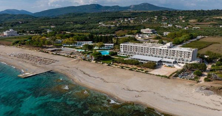 ninos-grand-beach-hotel-resort-d89f29fd653e73ed.jpeg
