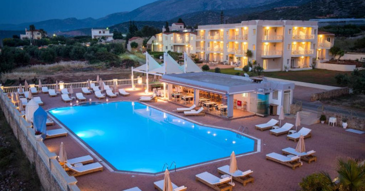 notos-heights-hotel-suites-d1c863491e3dc850.jpeg