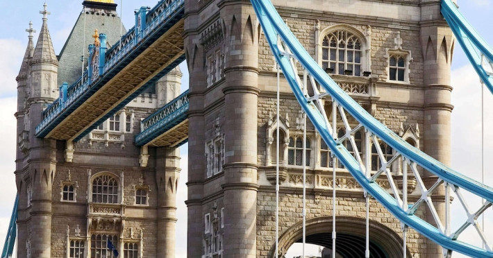 novotel-london-tower-bridge-64d211b66f966327.jpeg
