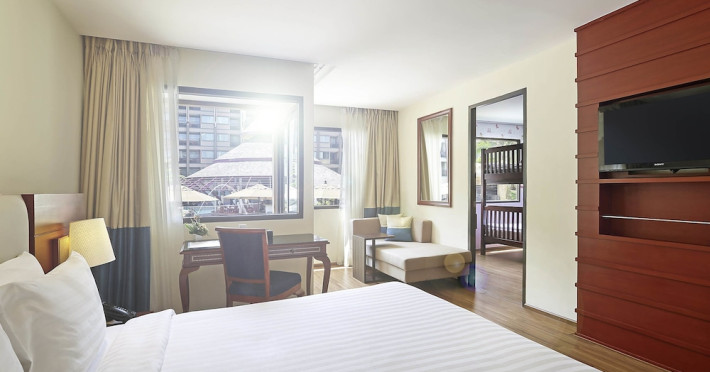 novotel-phuket-vintage-park-d7b7cca0e2f4c0a6.jpeg