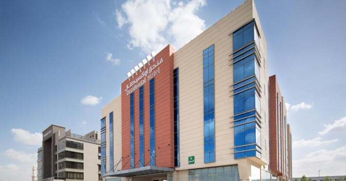 occidental-hotel-dubai-production-city-972259548c28498c.jpeg