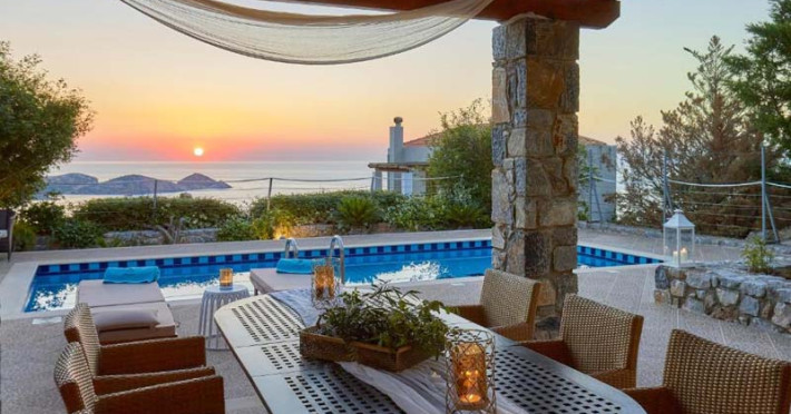 okeanides-luxury-villas-c0cea5e1d5cd1e2f.jpeg