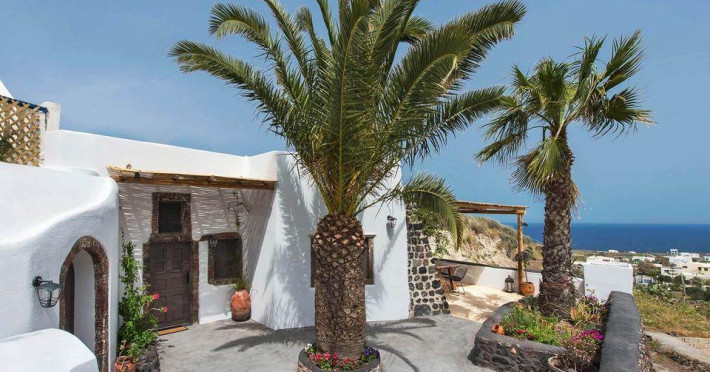 old-vourvoulos-houses-6da4b5acfeee4038.jpeg