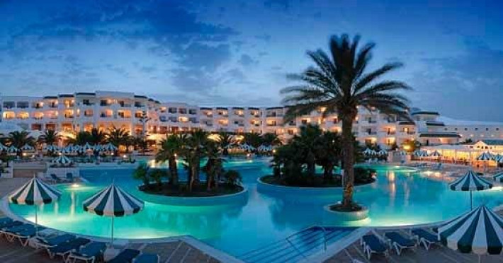 one-resort-el-mansour-9b640608cd0a46dd.jpeg