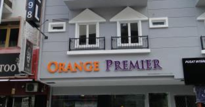 orange-premier-hotel-taman-segar-62442a5adec5711a.jpeg