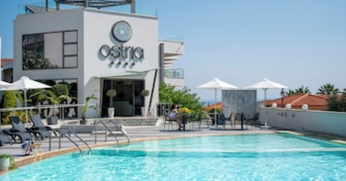 ostria-sea-side-hotel-933272b89f35fb26.jpeg