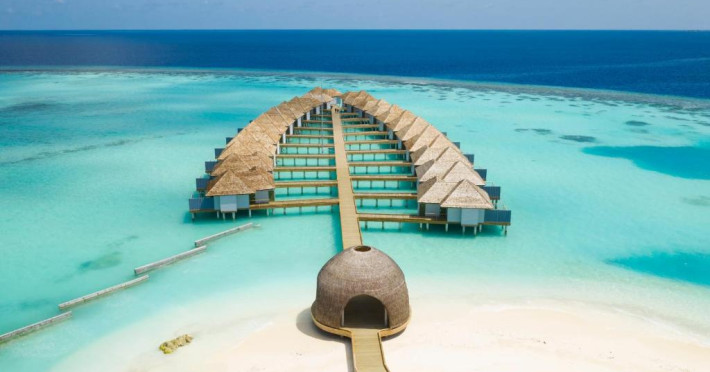 outrigger-maldives-maafushivaru-resort-d82f504014489434.jpeg