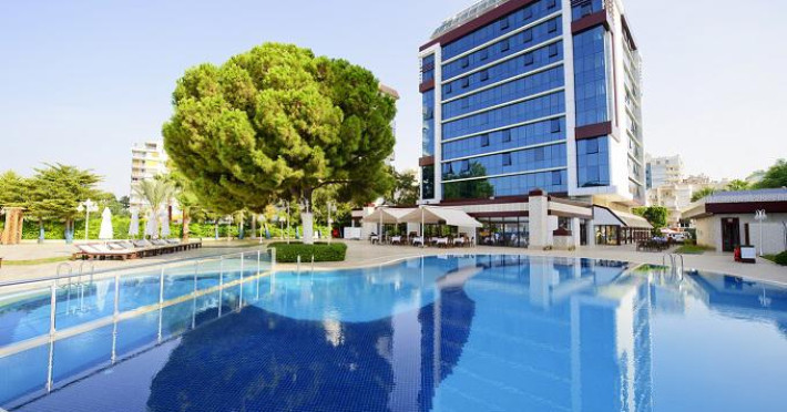 oz-hotels-antalya-resort-spa-986c6e6fde2313c1.jpeg