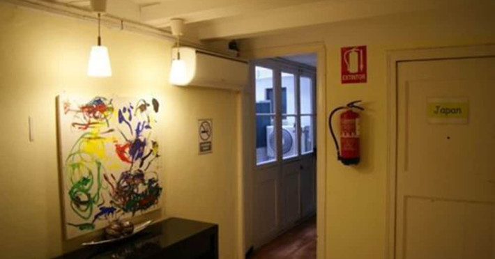palace-guesthouse-d76b2f22fa43353f.jpeg