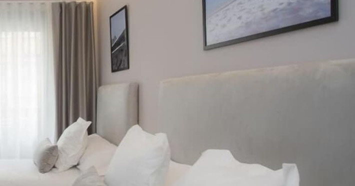 palacios-rooms-by-singularstays-47c74d0825e97216.jpeg