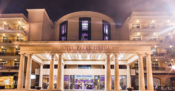 palas-pineda-ef2f66618605c48e.jpeg