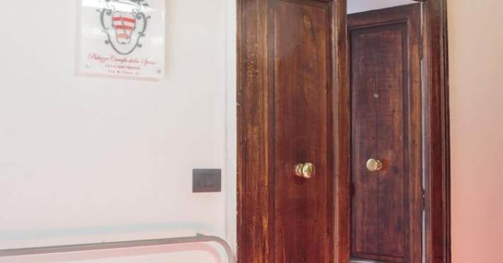 palazzo-carafa-della-spina-charme-eef9775dc27571cb.jpeg