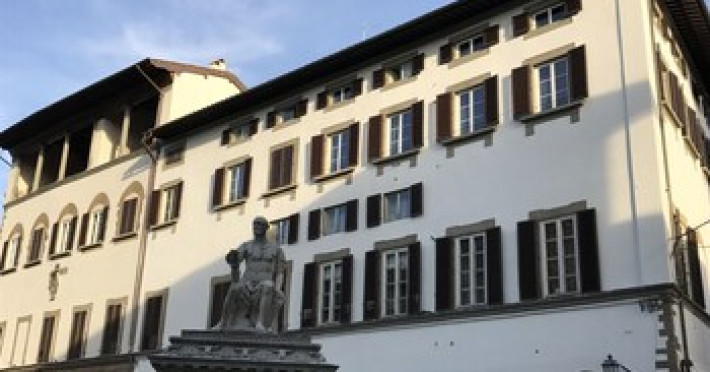 palazzo-della-stufa-residenza-depoca-a07a50264c51f7ad.jpeg