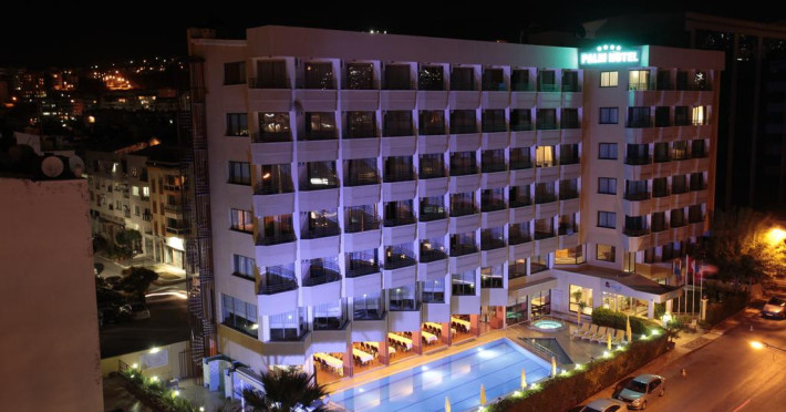 palm-hotel-db37f9e14ccfecd7.jpeg