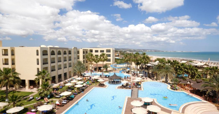 paradis-palace-27b7b25a69619a57.jpeg