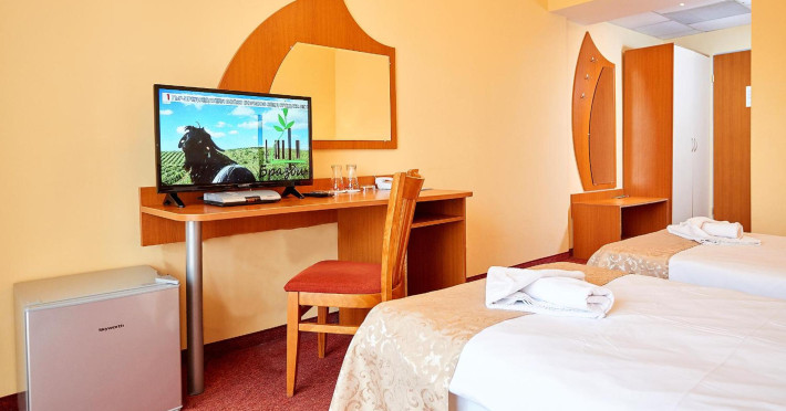paradise-hotel-pomorie-5746a897597fbd1a.jpeg
