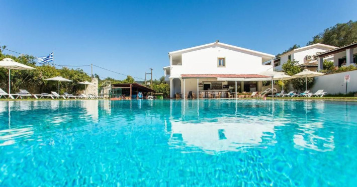 paradise-inn-corfu-6a9271cbba16dc55.jpeg