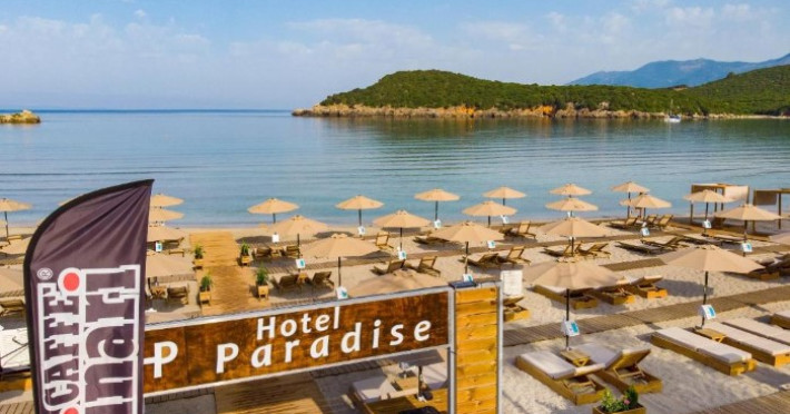 paradise-zeus-hotel-30b51f356d78728e.jpeg