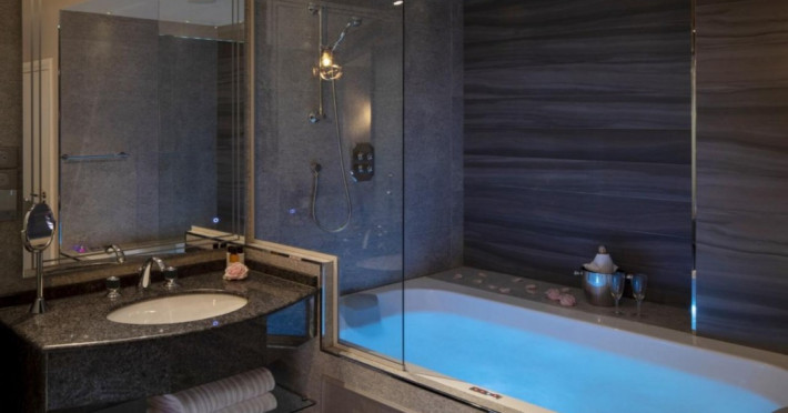paris-jadore-hotel-spa-adults-only-d98a9664190216f6.jpeg